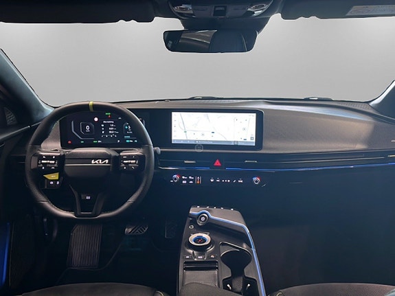 Kia EV6 7 of 21