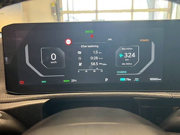 Kia EV6 11 of 21