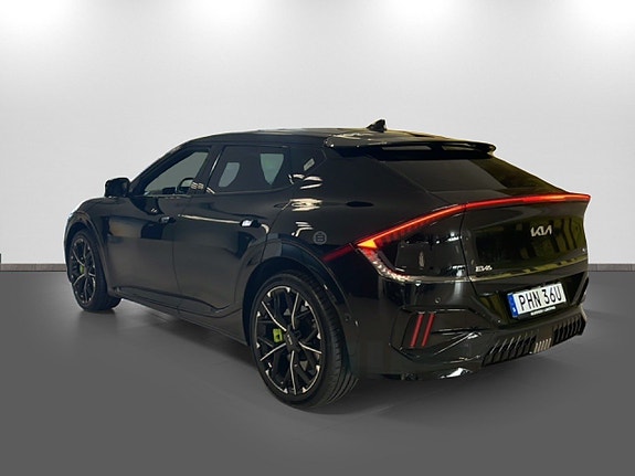 Kia EV6 6 of 21