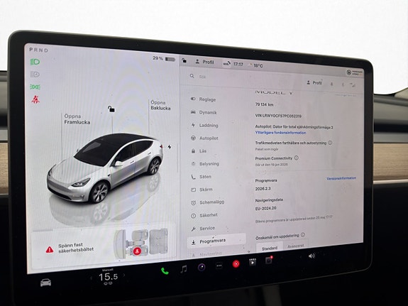 Tesla Model Y 26 of 30