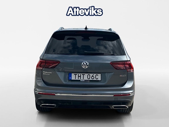 Volkswagen Tiguan Allspace 4 of 5