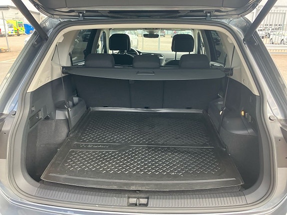 Volkswagen Tiguan Allspace 21 of 21