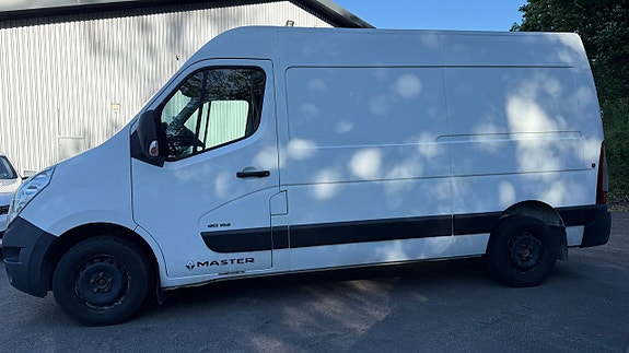 Renault Master 2 of 17