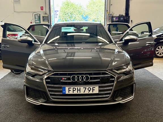 Audi S6 13 of 27