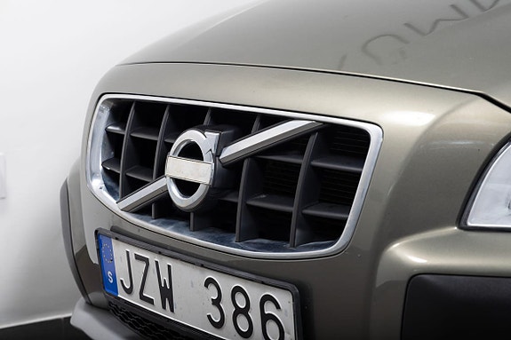 Volvo XC70 3 of 5