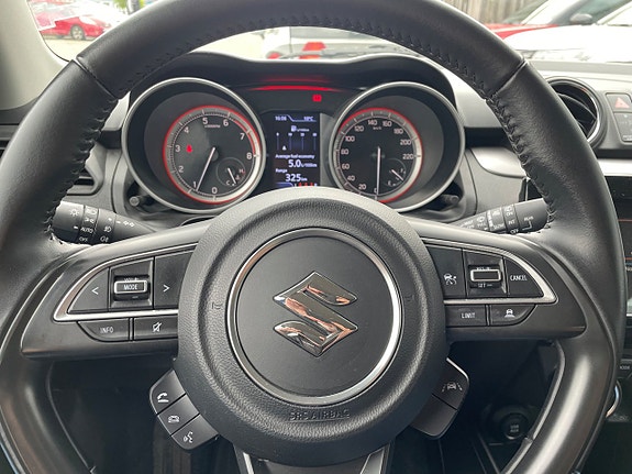 Suzuki Swift 7 of 14