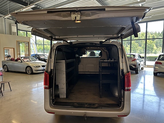 Mercedes-Benz Vito 119 22 of 24