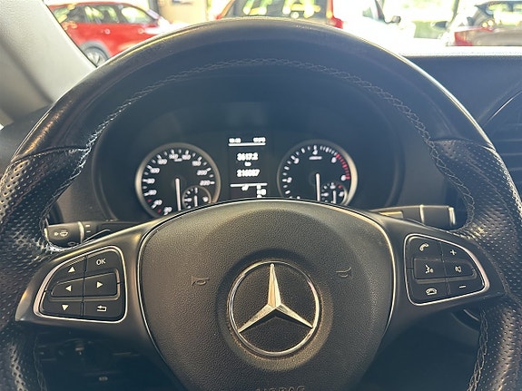 Mercedes-Benz Vito 119 9 of 24