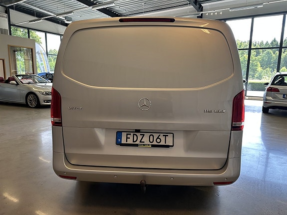 Mercedes-Benz Vito 119 4 of 5
