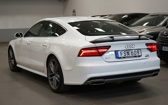 Audi A7 5 of 5
