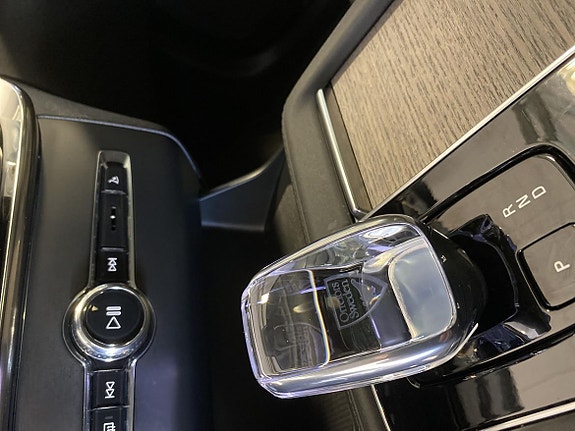 Volvo XC90 14 of 14