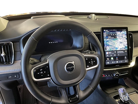 Volvo XC90 9 of 14