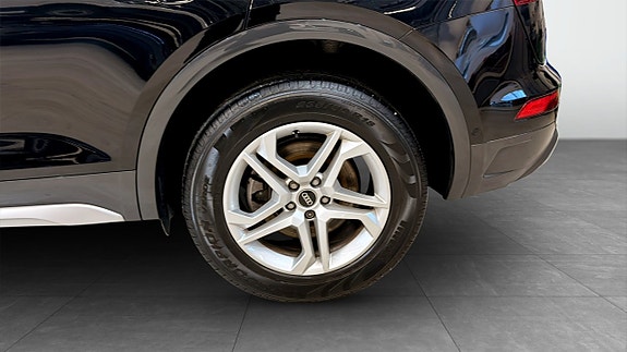 Audi Q5 6 of 22