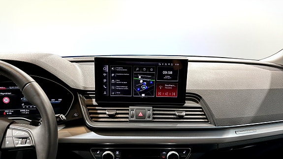 Audi Q5 9 of 22