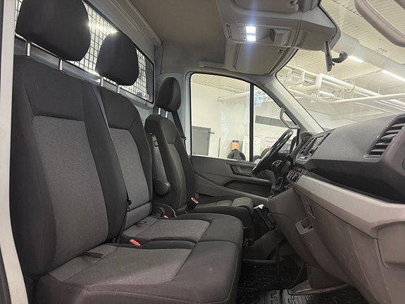Volkswagen Crafter 10 of 16