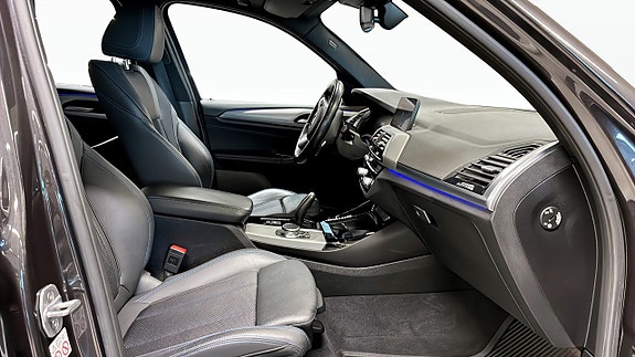 BMW X3 3 of 5
