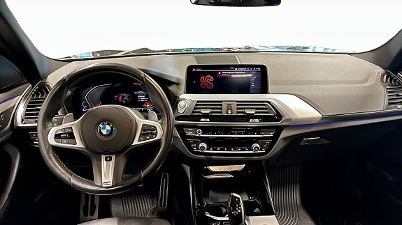 BMW X3 4 of 5