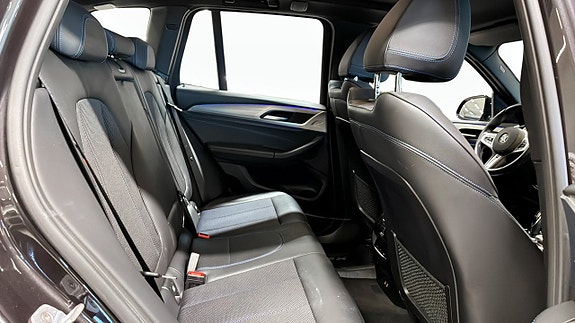 BMW X3 5 of 5