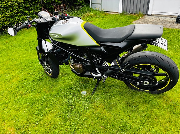Husqvarna VITPILEN 701 2 of 3