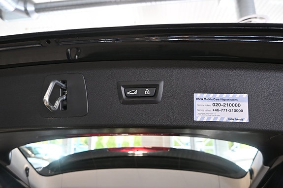 BMW 218d 16 of 21