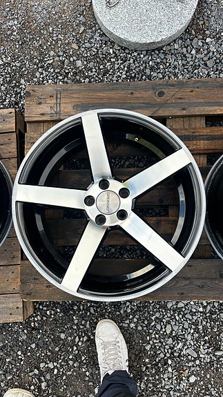 Product image 12 of 13