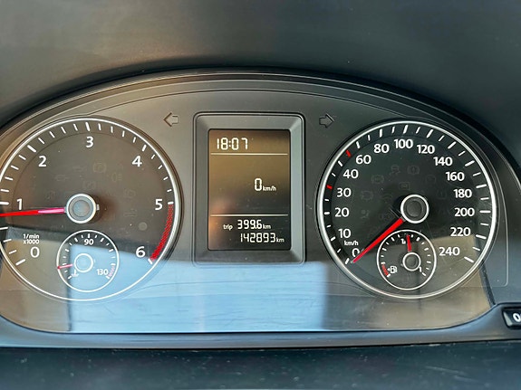 Volkswagen Caddy 7 of 11