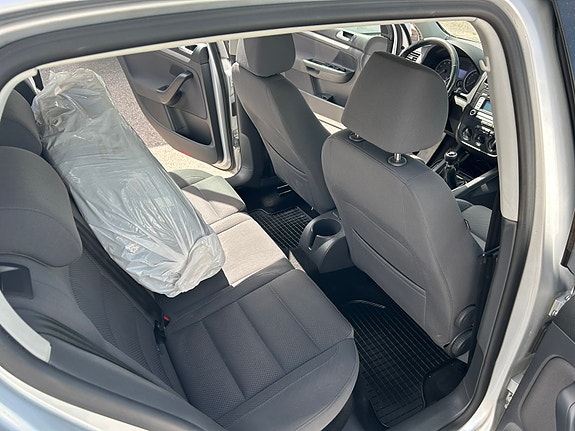 Volkswagen Golf V 6 of 13