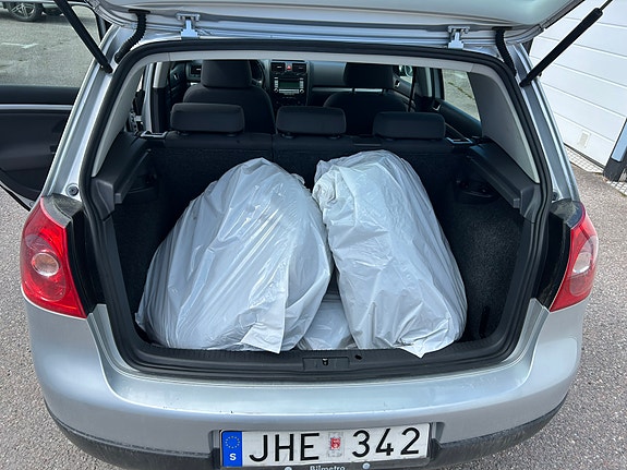 Volkswagen Golf V 4 of 13