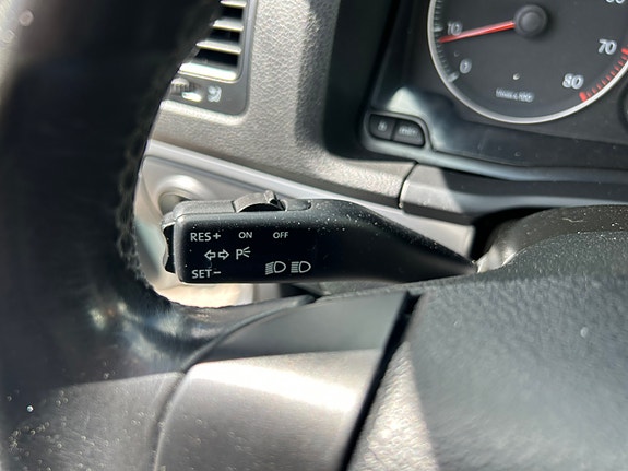 Volkswagen Golf V 11 of 13