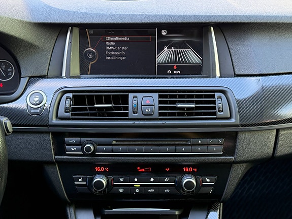 BMW 523i 19 of 24
