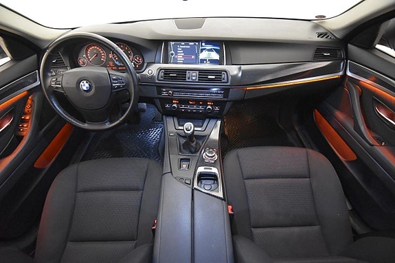 BMW 523i 22 of 24