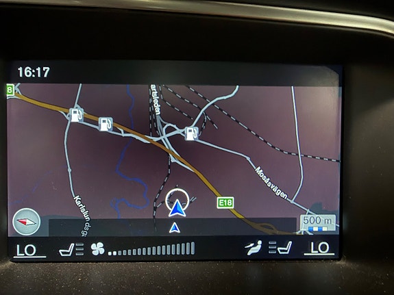 Volvo V40 Cross Country 21 of 26