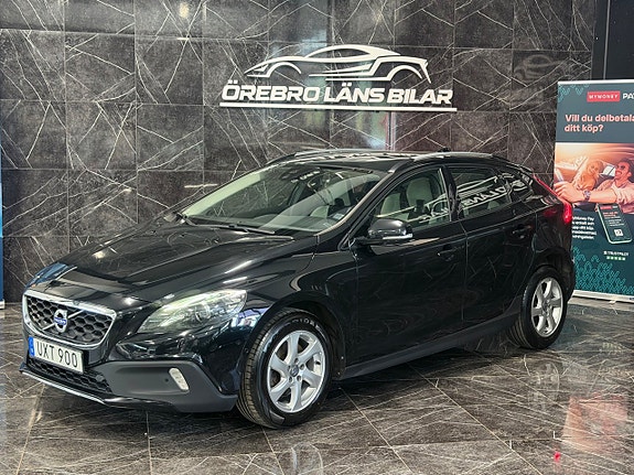 Volvo V40 Cross Country 5 of 26