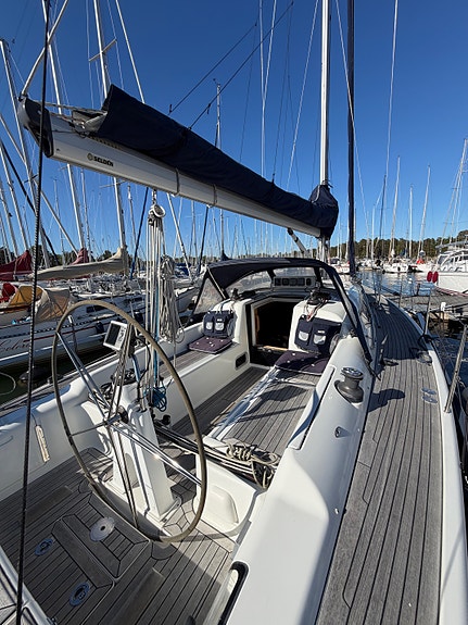 Dehler 34 SV 2 of 5