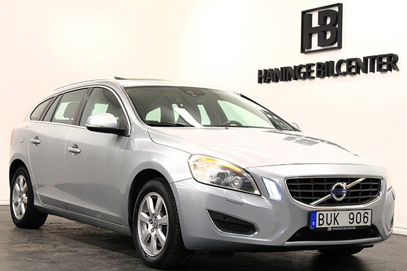 Volvo V60 4 of 27