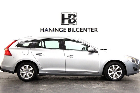 Volvo V60 5 of 27