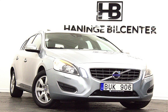 Volvo V60 3 of 27