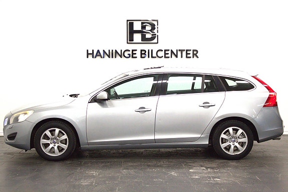 Volvo V60 9 of 27