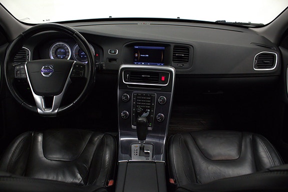 Volvo V60 19 of 27