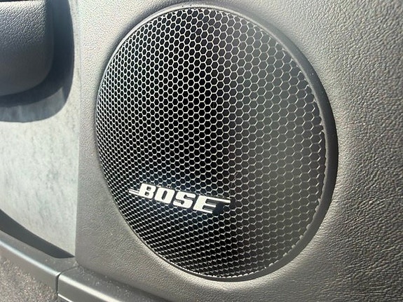Porsche Cayenne GTS 12 of 12