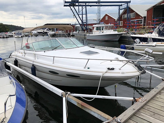 Sea Ray 280 Sun Sport -98 2 x Mercruiser 383 MAG 6,2 L -11 3 of 12