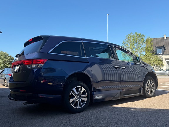 Honda Odyssey 4 of 5