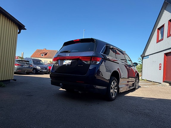 Honda Odyssey 5 of 5
