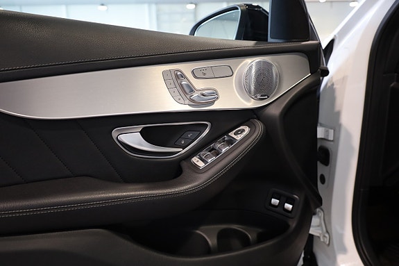 Mercedes-Benz GLC250 d 17 of 29