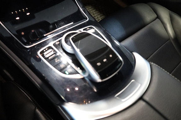 Mercedes-Benz GLC250 d 22 of 29
