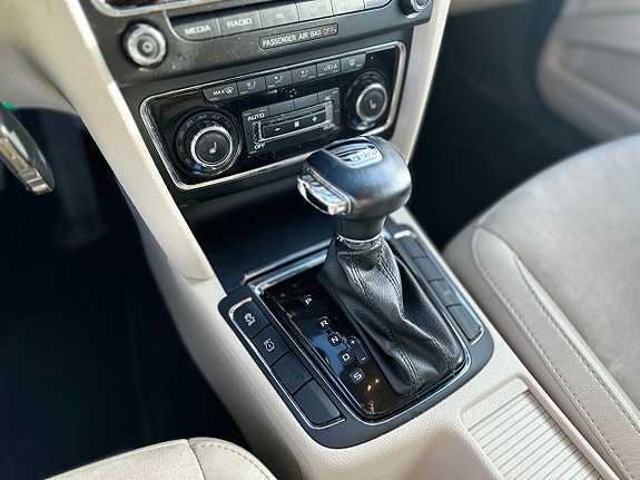 Skoda Superb 12 of 24