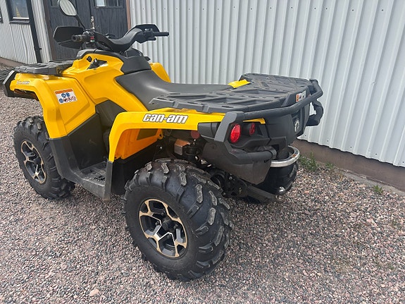 Can-Am Outlander 650 XT 4 of 6