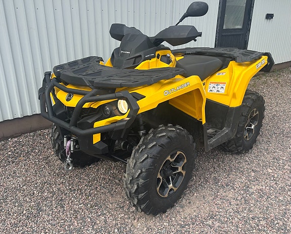 Can-Am Outlander 650 XT 3 of 6