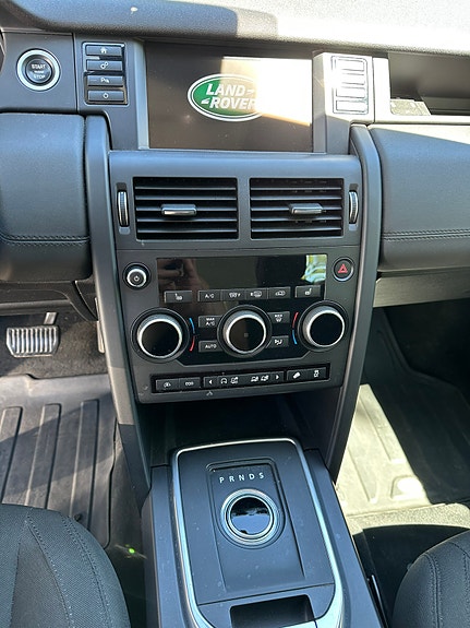 Land Rover Discovery Sport 11 of 12