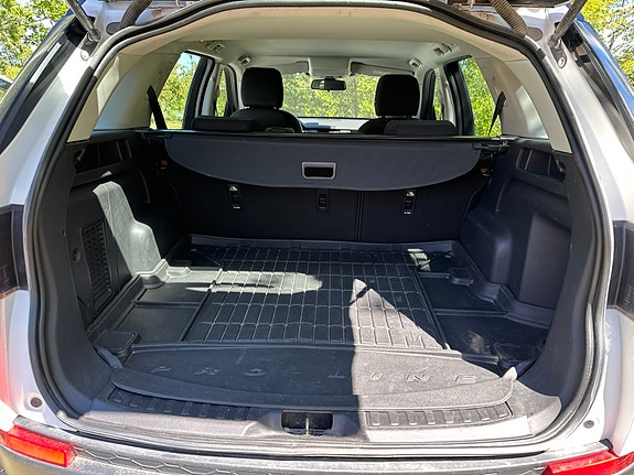 Land Rover Discovery Sport 12 of 12